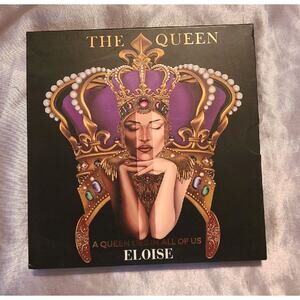 Eloise the Queen eyeshadow palette